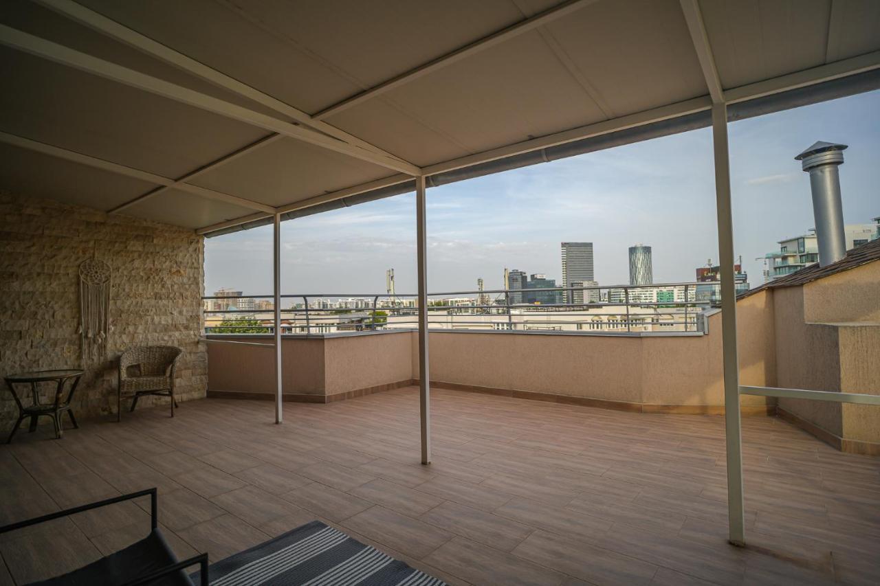 Penthouse With Huge Rooftop & Amazing City View Bukareszt Zewnętrze zdjęcie