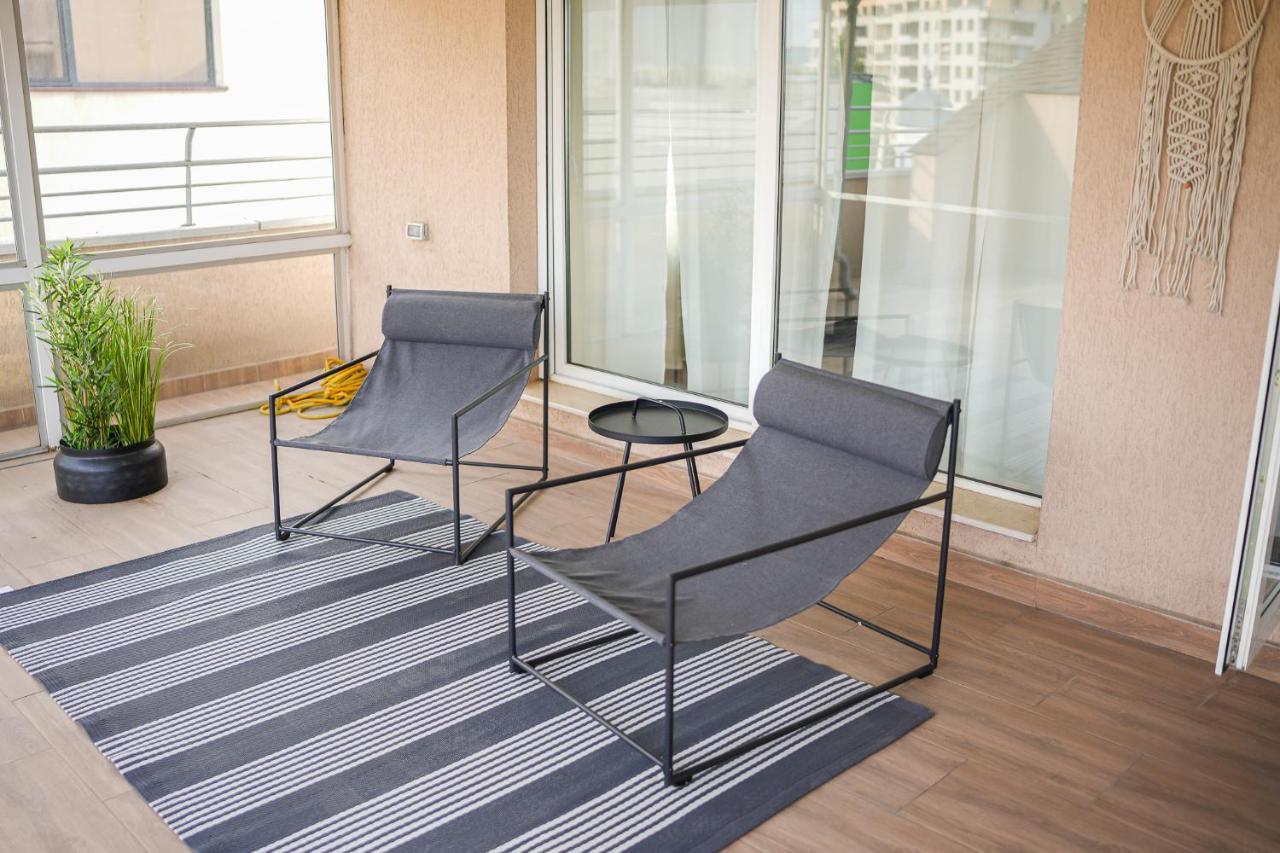 Penthouse With Huge Rooftop & Amazing City View Bukareszt Zewnętrze zdjęcie