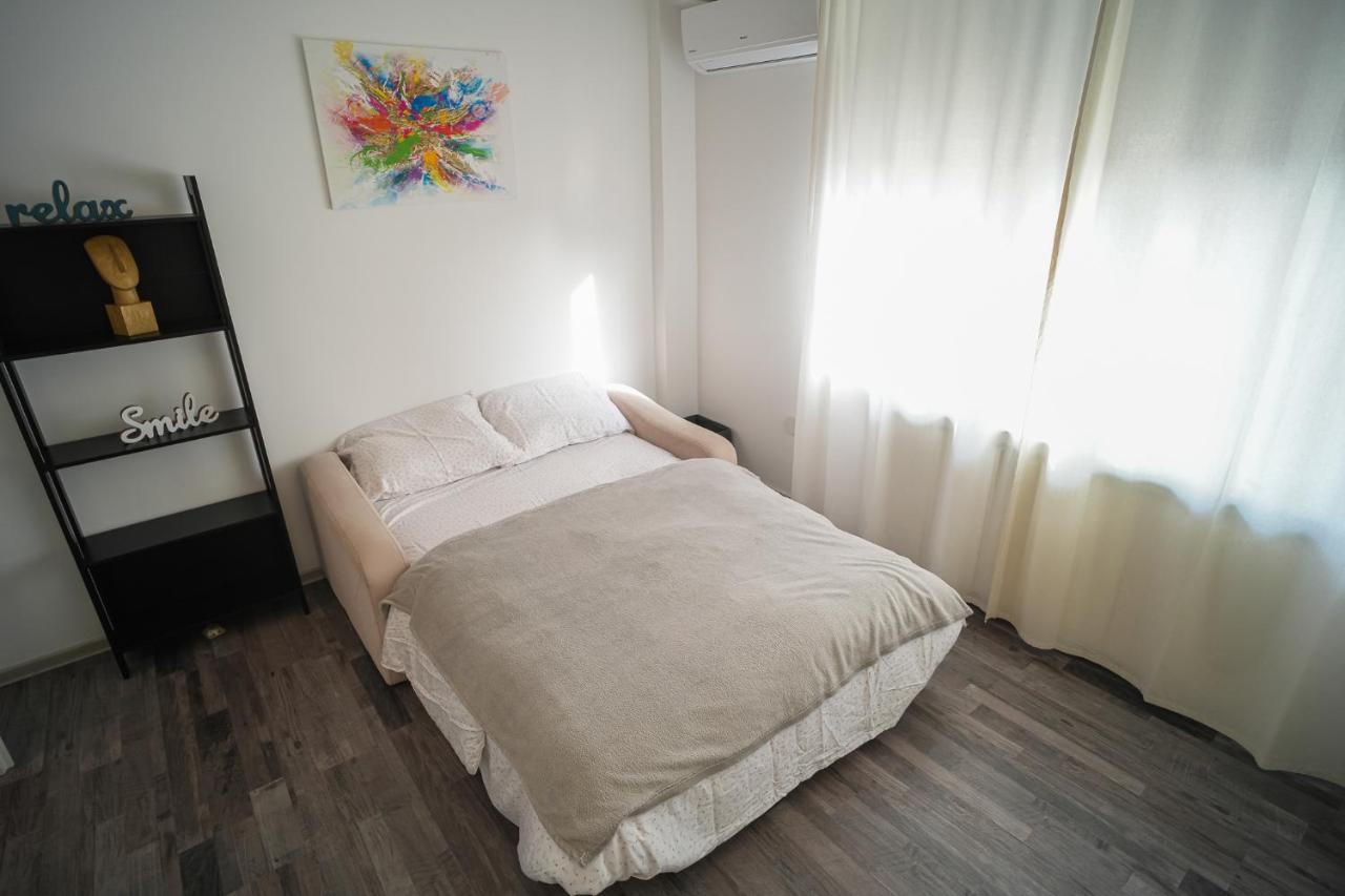Penthouse With Huge Rooftop & Amazing City View Bukareszt Zewnętrze zdjęcie