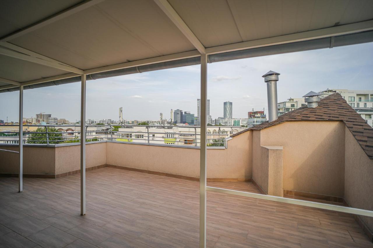 Penthouse With Huge Rooftop & Amazing City View Bukareszt Zewnętrze zdjęcie